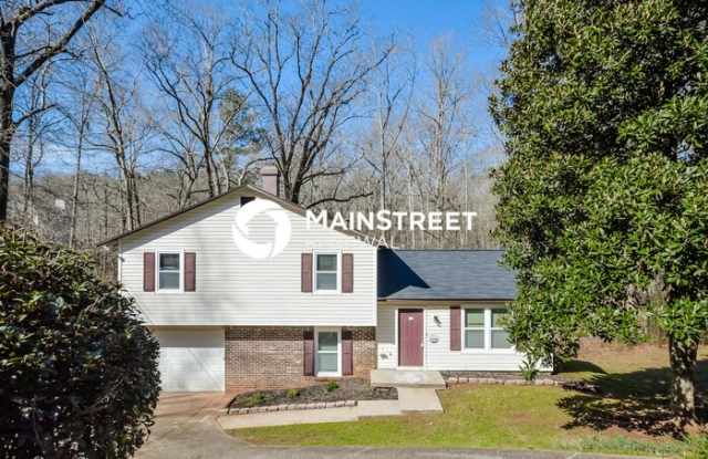 3834 Natalie Court Gallery 1
