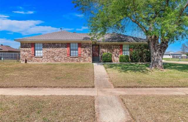 5804 Catherine Court - 5804 Catherine Court, Bossier City, LA 71112 5804 Catherine Court - 5804 Catherine Court, Bossier City, LA 71112