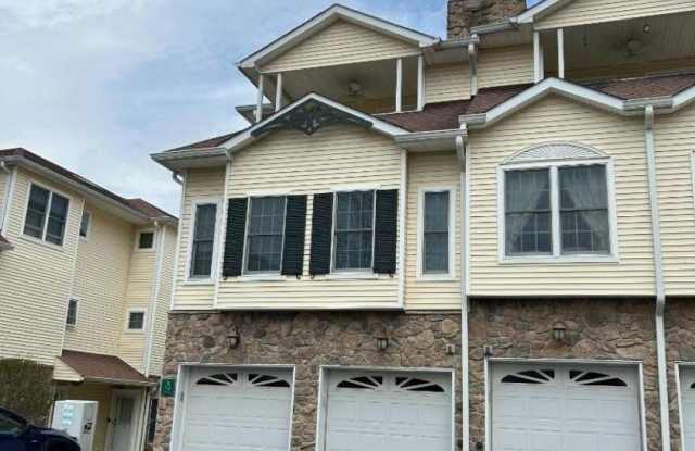 91 Roseland Ave photos photos