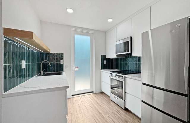 3696 Bellingham Ave photos photos