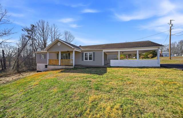 WOW! Space and Value — Morganton Rental with Big Basement photos photos