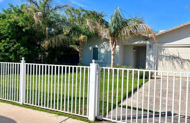 Beautiful 3 bedroom home available in Heber photos photos