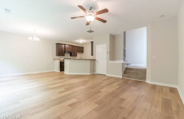 351 Arrowhead Dr Gallery 4