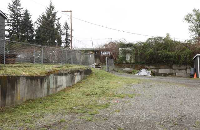 9405 Canyon Road East - 3 Gallery 4