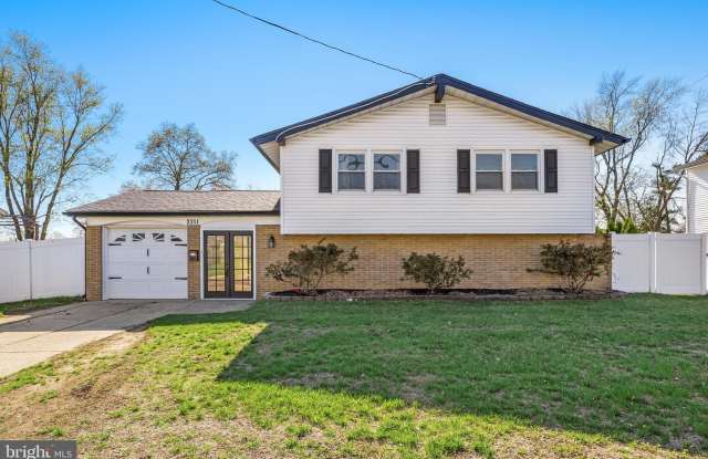 2211 NEW ALBANY Road photos photos