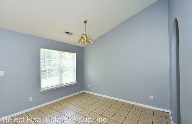 3213 Forest Creek Gallery 3