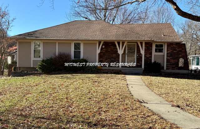 Amazing 3 Bedroom Home - Blue Springs Schools! photos photos