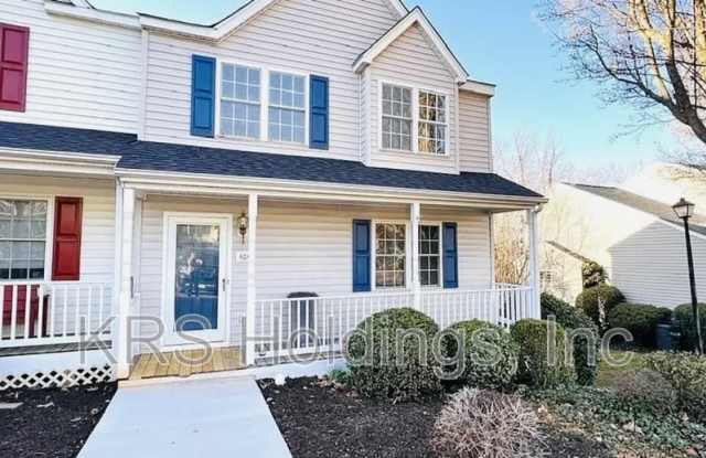 400 Barrington Way photos photos
