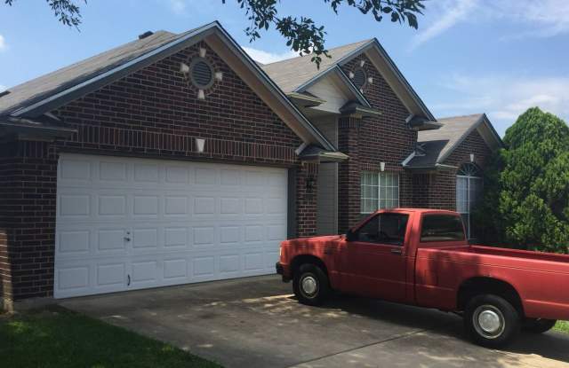 Remodeled 3 Bedroom Plus Bonus Room - Coming Soon photos photos