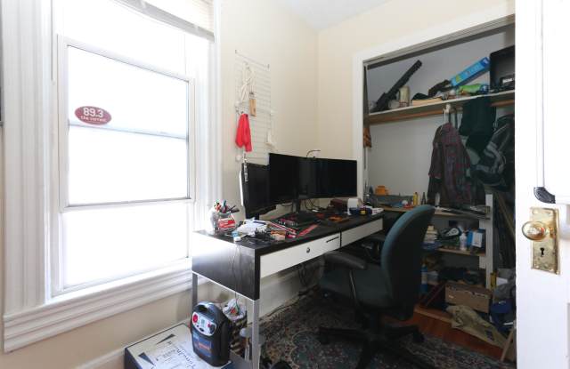 2426 26th Avenue South - 1 Gallery 4