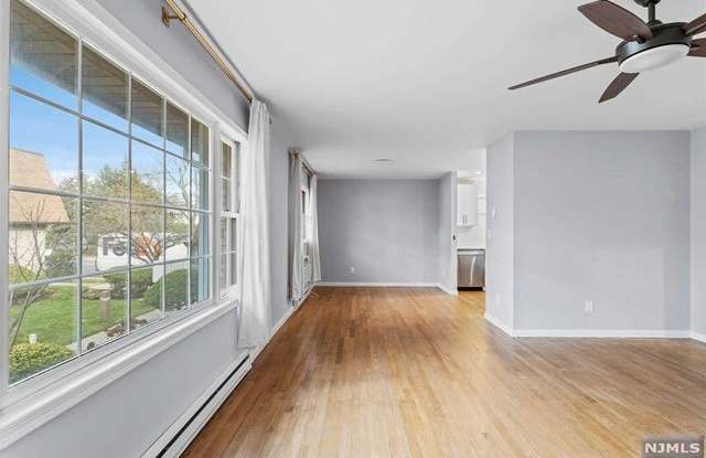 184 South Washington Avenue Gallery 3