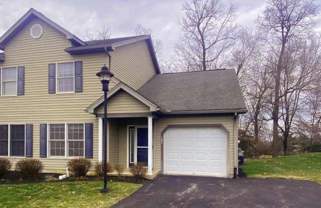 Beautiful 3 Bedroom, 2 1/2 Bath Townhome photos photos