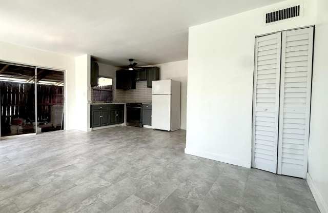 3100 NW 4th Avenue Gallery 2