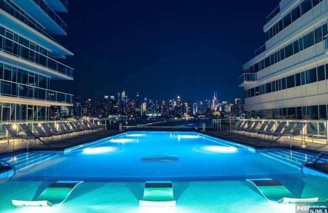 800 Ave At Port Imperial 308 - 800 Avenue at Port Imperial, Weehawken, NJ 07086