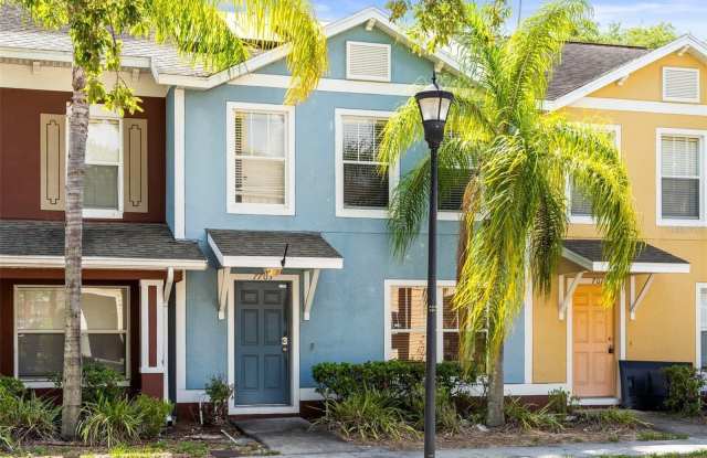 7703 N BRANCH AVENUE - 7703 North Branch Avenue, Tampa, FL 33604