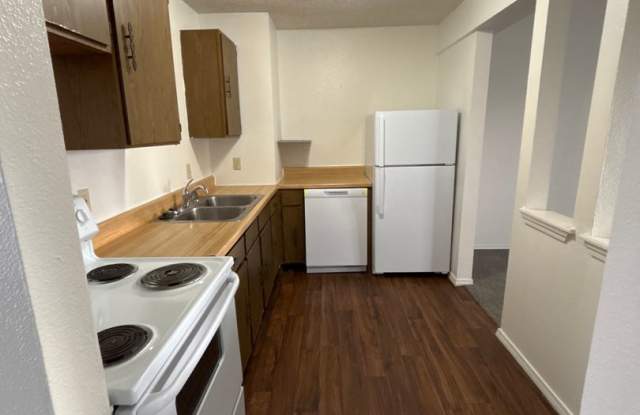 River Walk Apartments photos photos River Walk Apartments photos photos