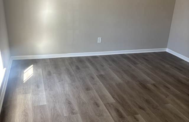 5052 Blacksmith Drive Gallery 2