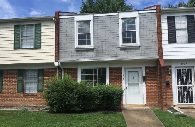 1913 Repp Ct - 1913 Repp Court, Highland Springs, VA 23075