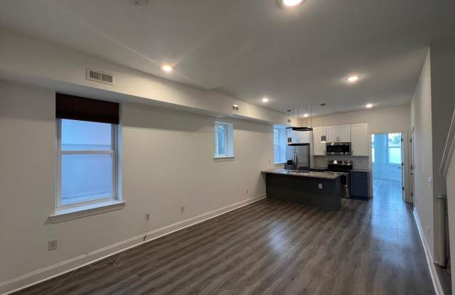 1829 N 33RD Street unit: 4 photos photos 1829 N 33RD Street unit: 4 photos photos