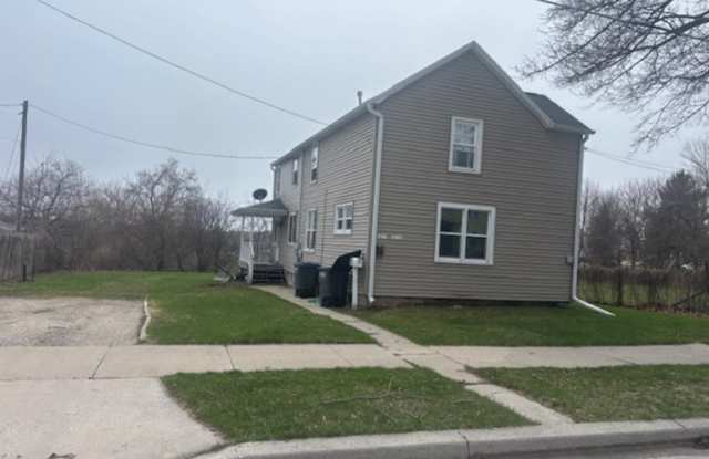 1611 Ontario Avenue - Lower photos photos