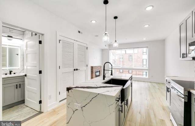 2054 N 2ND Street Gallery 4