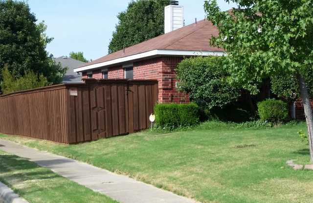 1031 Port Sullivan Dr Gallery 3