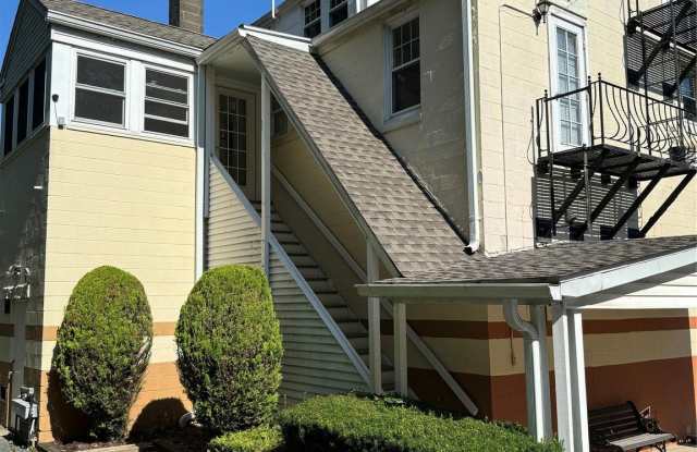 560 State Route 44 55 unit: D - 560 State Route 44 55, Ulster County, NY 12528