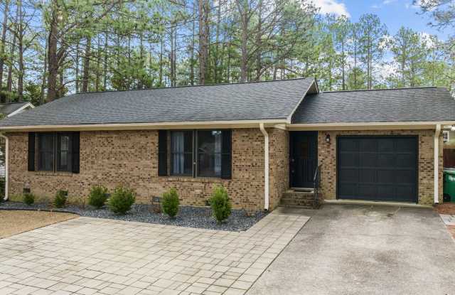 1635 Longleaf Dr E photos photos