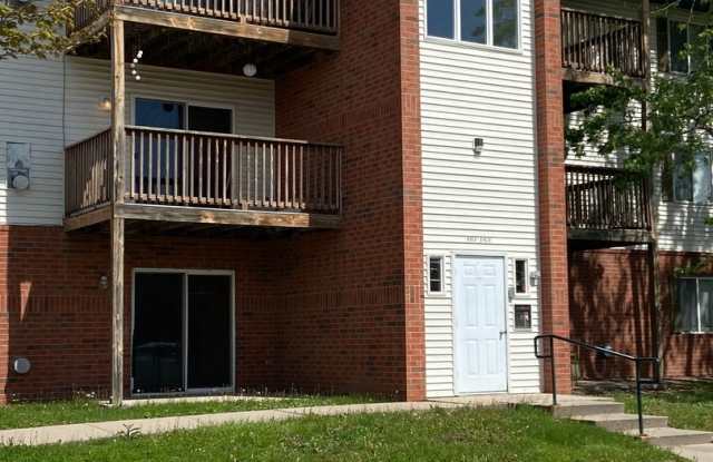 2 Bedroom 1 Bath Condo on East side of Iowa City photos photos