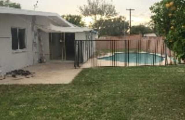 1619 N Date Dr Gallery 3