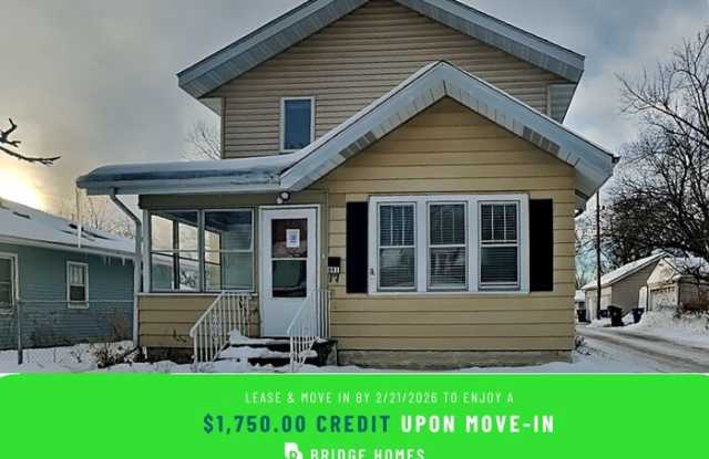 891 Hazelwood Street - 891 Hazelwood Street, St. Paul, MN 55106