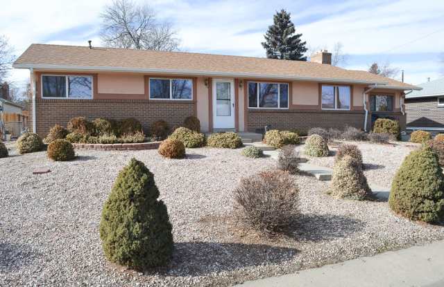 2011 S Carr St - 2011 South Carr Street, Lakewood, CO 80227
