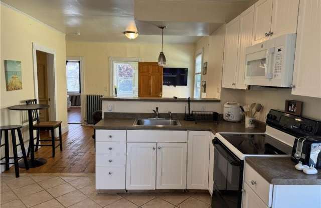 9 Ann Street unit: 2 photos photos 9 Ann Street unit: 2 photos photos