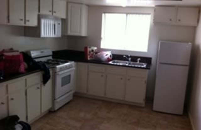1535 N Hobart Blvd - 1535 Hobart Boulevard, Los Angeles, CA 90027