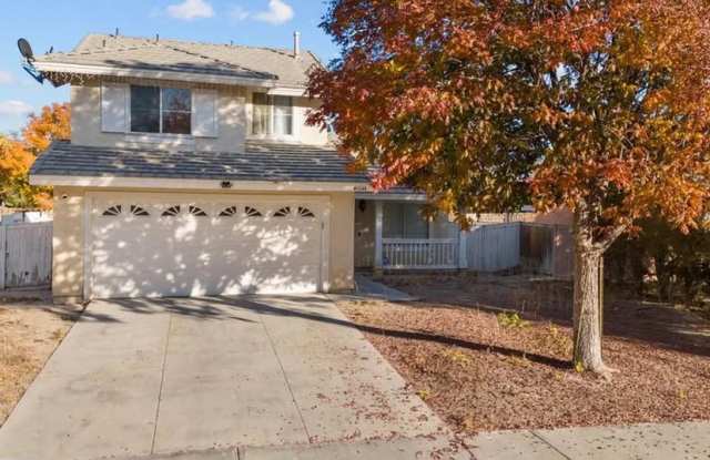 44644 Stillwater Drive Gallery 2