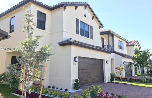 9574 W 34th Ave photos photos