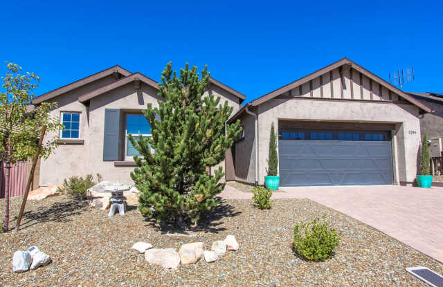 Two Bedroom Plus Den Home in Granite Dells Estates photos photos