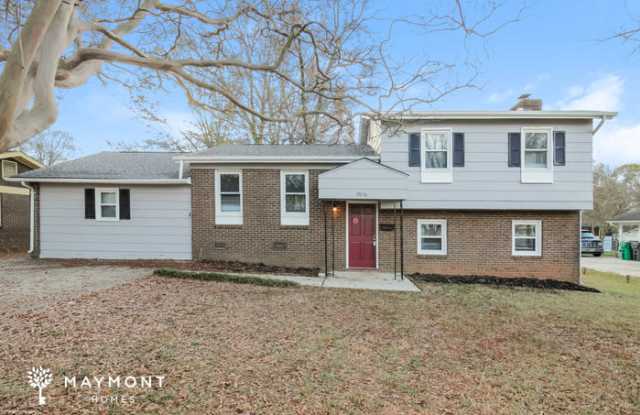 7016 Cove Creek Drive Gallery 1