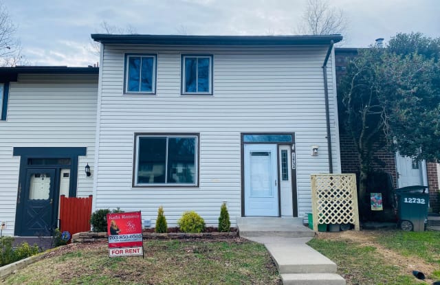 12734 DULCINEA PLACE - 12734 Dulcinea Place, Lake Ridge, VA 22192