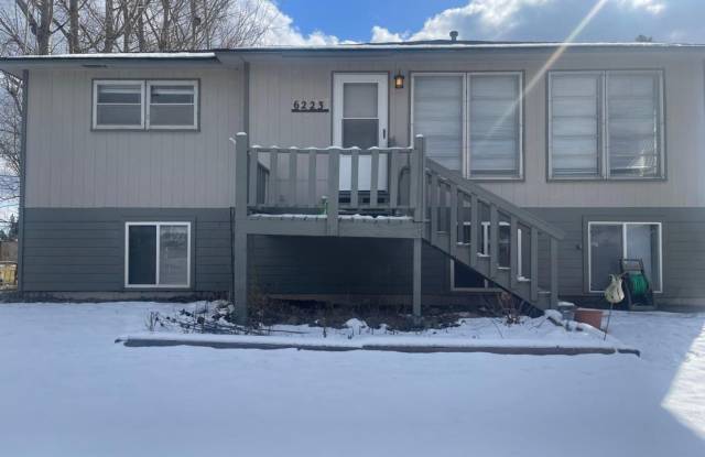 4657 - 6223 W 48th photos photos