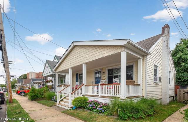 98 Stockton Avenue Gallery 2