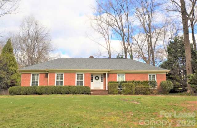 2409 Huntingtowne Farms Lane Gallery 1