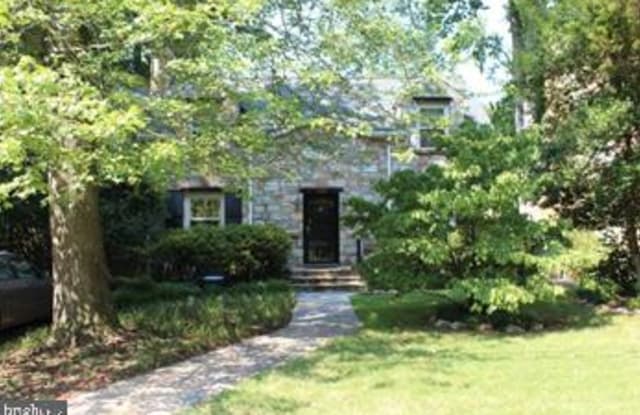 6129 BROOK DRIVE - 6129 Brook Drive, Seven Corners, VA 22044