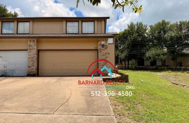 Available July 18: 3 bedroom, 2.5 Bath Duplex with Garage and Fenced Yard photos photos