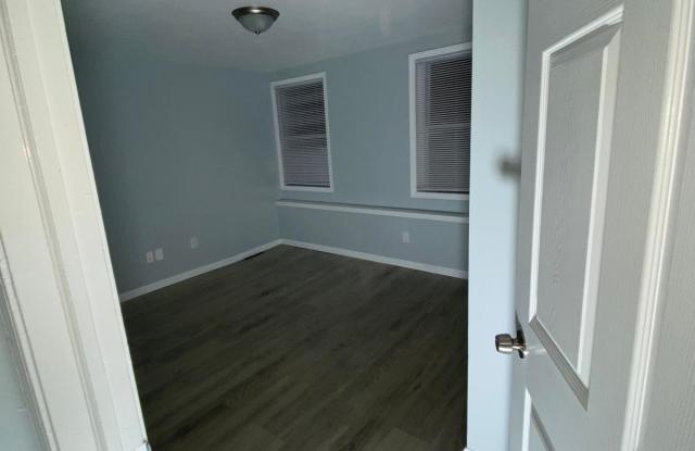 1140 Wolf Street - 3 Gallery 2