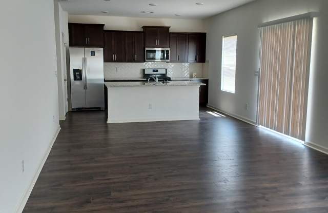 4020 Park Cove Way, Gallery 3