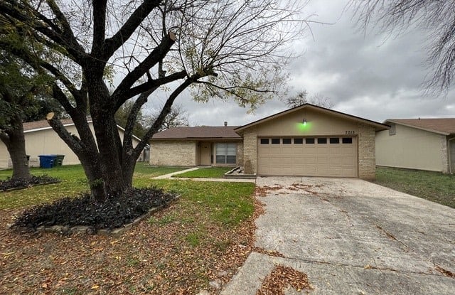 7015 SPRING FOREST ST - 7015 Spring Forest Street, San Antonio, TX 78249