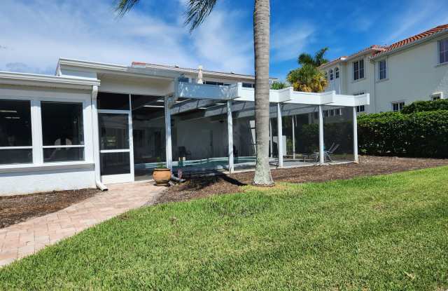 572 Schooner Ln - 572 Schooner Lane, Longboat Key, FL 34228