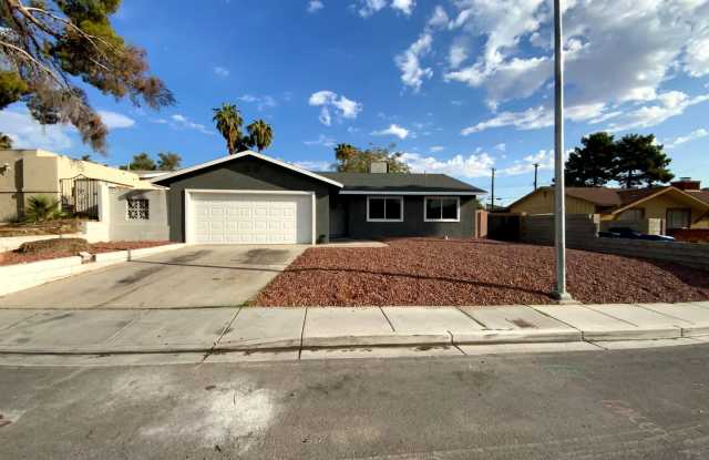 BEAUTIFUL RANCH! UPGRADED THROUGHOUT! photos photos