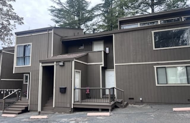 302 Pleasant Street Unit 2 - 302 Pleasant Street, Grass Valley, CA 95945